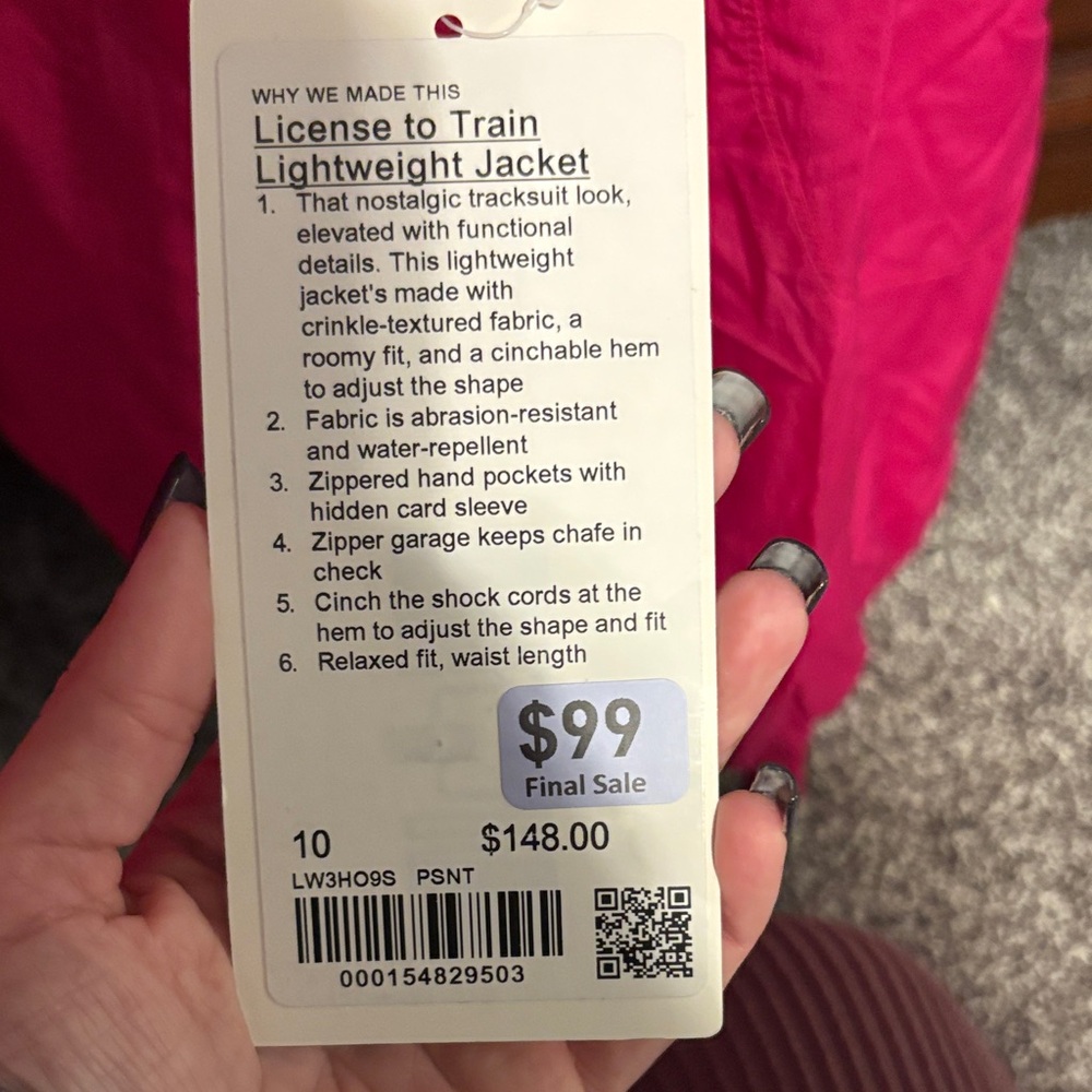 lululemon License to Train Lightweight Jacket - Picture 2 of 5
